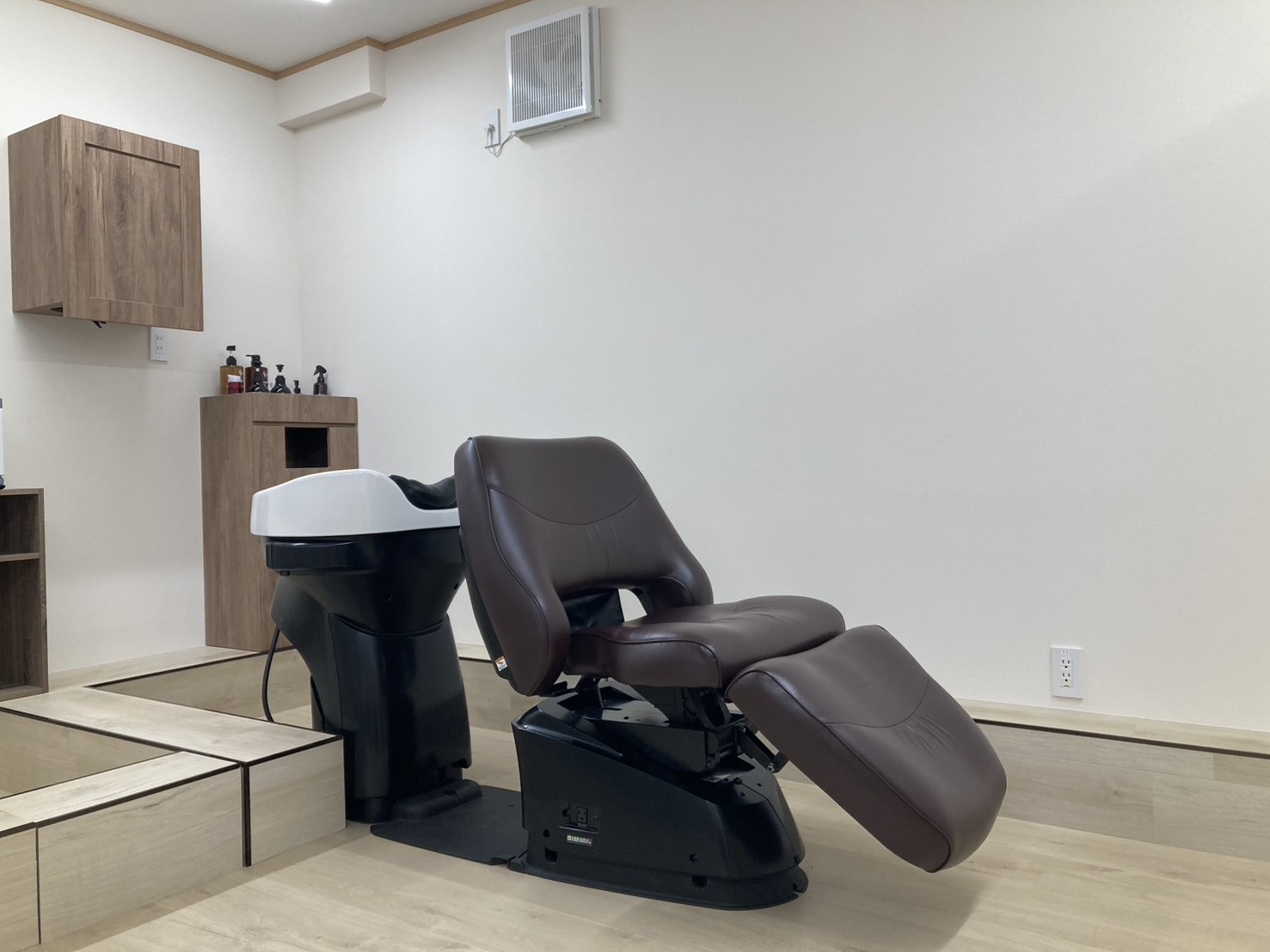 Salon Interior